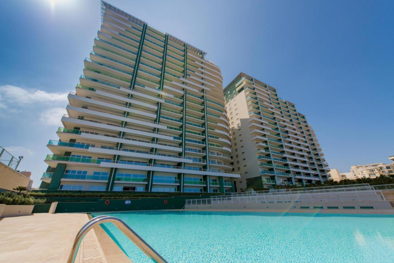 Luxury Apt W/ Side Seaviews And Pool, Top Location Сліма Екстер'єр фото